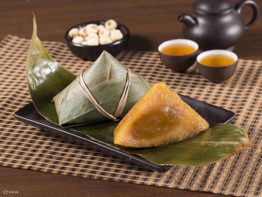 Rice Dumpling with Lotus Seed Paste